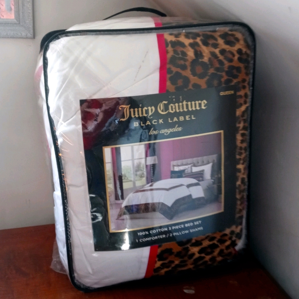 Juicy Couture comforter